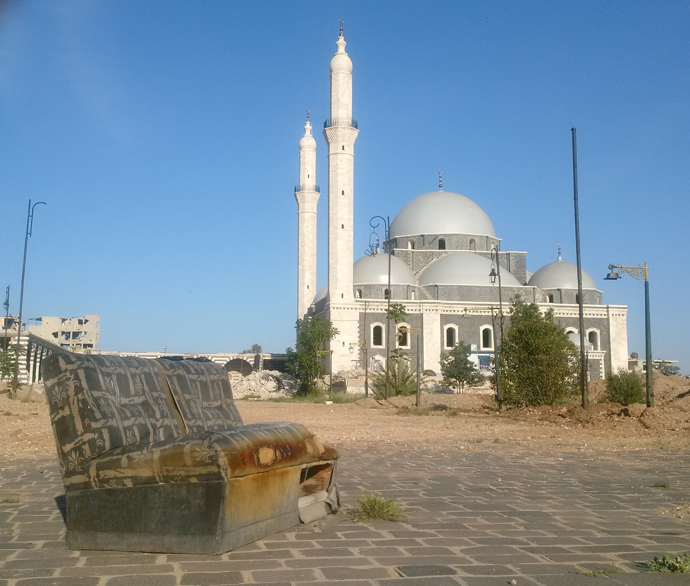 Khalid ibn al-Waleed Mosque in Homs, restored to a very rudimentary standard by the regime's Al-Iskan al-Askeri, the Military Housing outfit.
