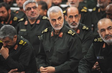 Iranian Quds Force commander Qassem Soleimani (C) attends Iranian supreme leader Ayatollah Ali Khamenei's (not seen) meeting with the Islamic Revolution Guards Corps (IRGC) in Tehran, Iran on September 18, 2016. 