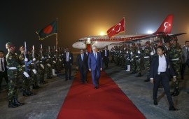Turkish PM Binali Yildirim welcomed to Dhaka | Dec 18, 2017