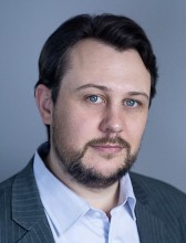 Tristan Kenderdine Headshot
