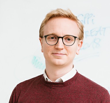 Tobias Schneider
