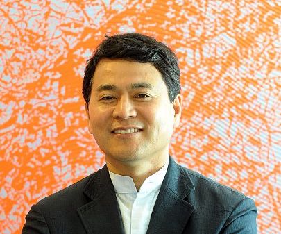 Hee Soo Lee