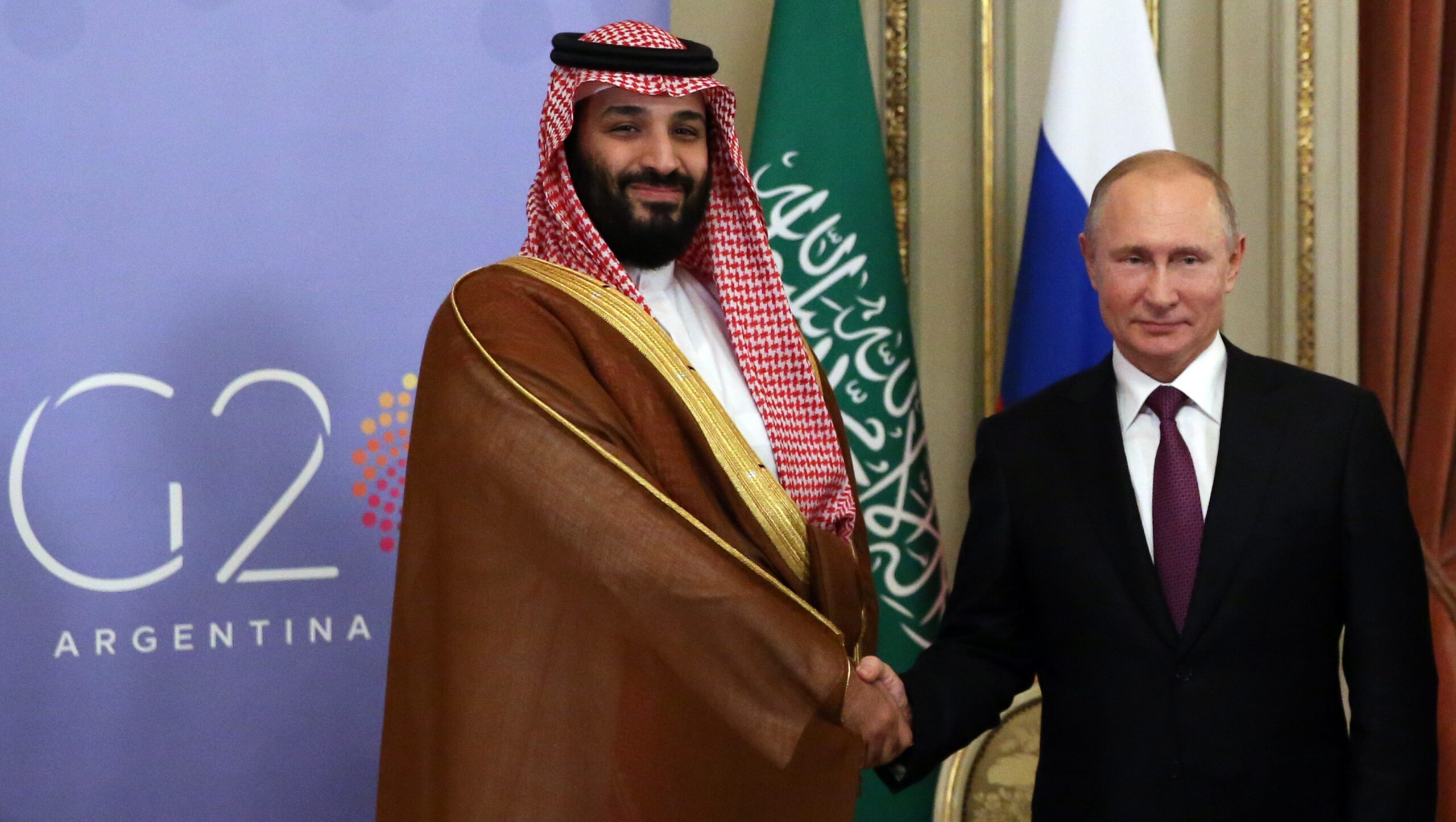 Mohammad bin Salman and Vladimir Putin at the G20