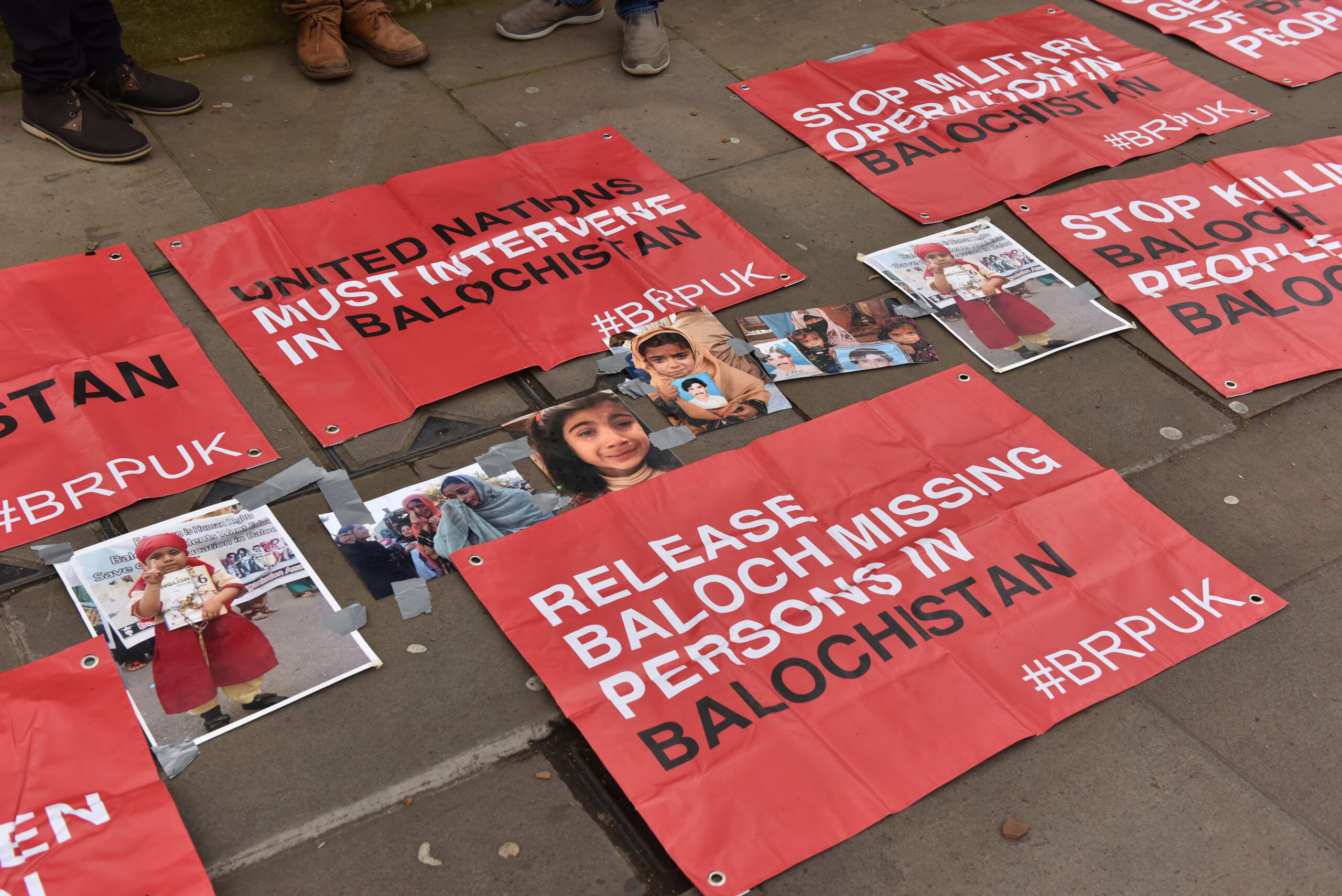 LONDON, ENGLAND - JANUARY 22: People campaign for the United Nations to intervene regarding Baloch missing persons in Balochistan, Pakistan close to Downing Street on January 22, 2019 in London, England. (Photo by John Keeble/Getty Images)