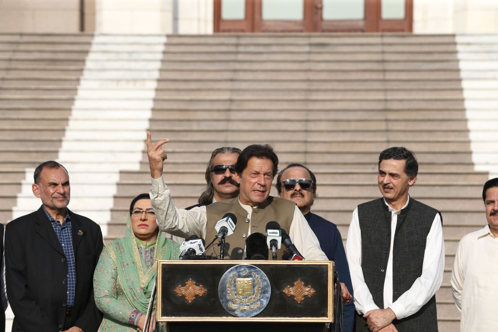 Pakistan's Prime Minister, Imran Khan (Front) addresses the gathering as they take part in an human chain in solidarity with Indian Kashmiri Muslims, in Islamabad on October 11, 2019.