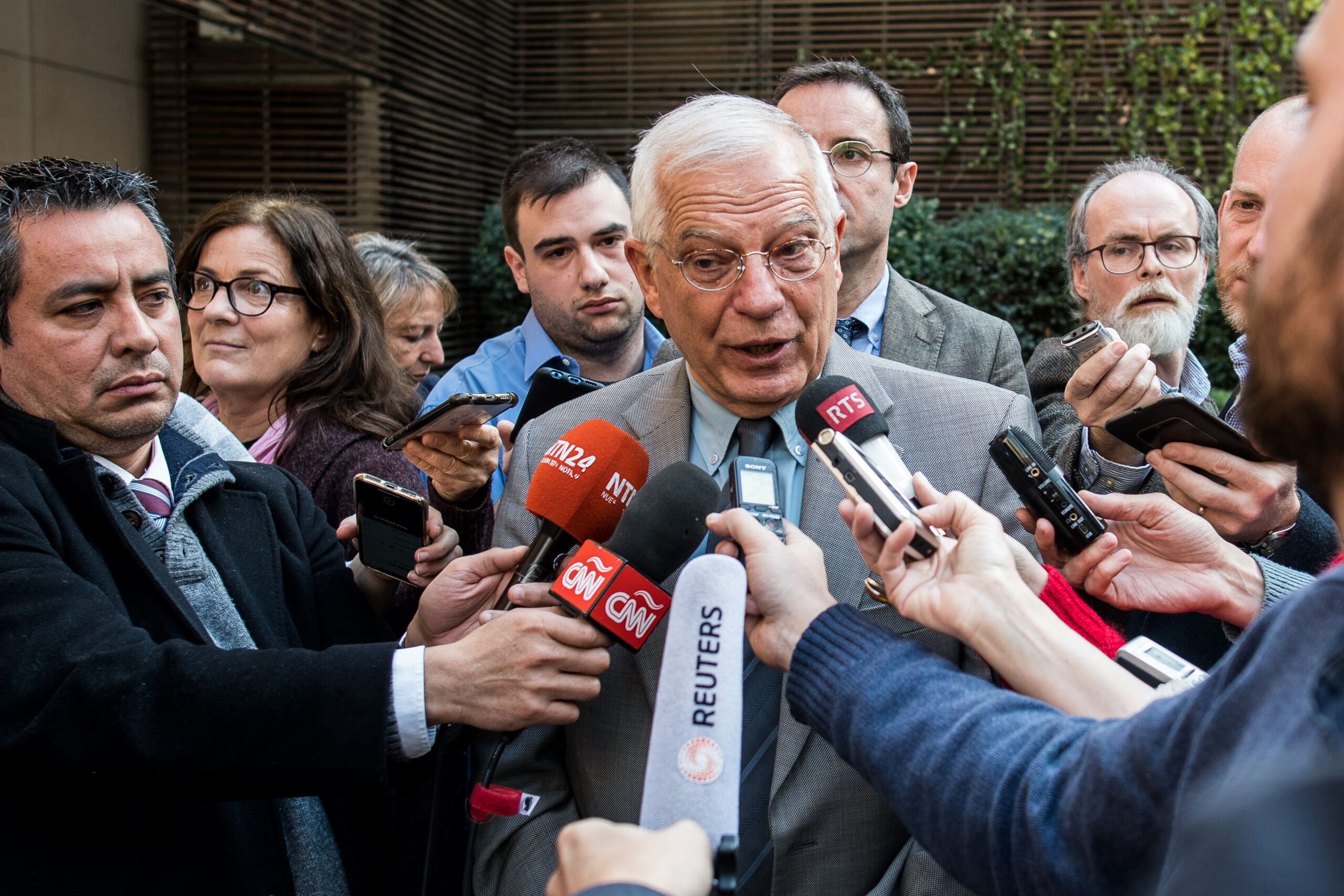 MADRID, SPAIN - 2019/02/28: Josep Borrell, Spain's foreign minister, speaks about situation with Venezuela during a press briefing in Palacio de Viana. (Photo by Marcos del Mazo/LightRocket via Getty Images