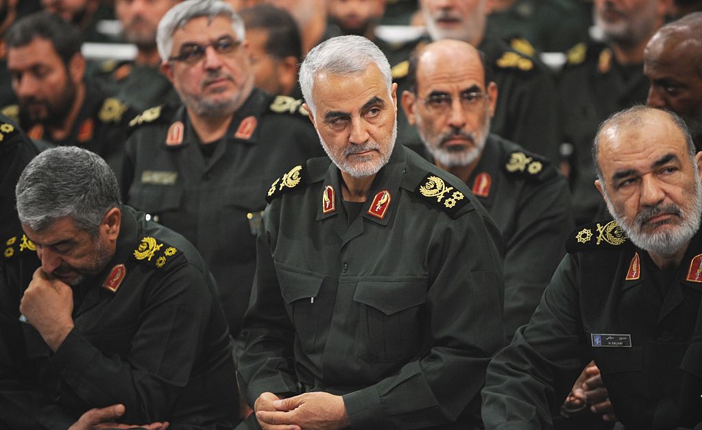 Iranian Quds Force commander Qassem Soleimani (C) attends Iranian supreme leader Ayatollah Ali Khamenei's meeting with the Islamic Revolution Guards Corps (IRGC) in Tehran, Iran on September 18, 2016. 
