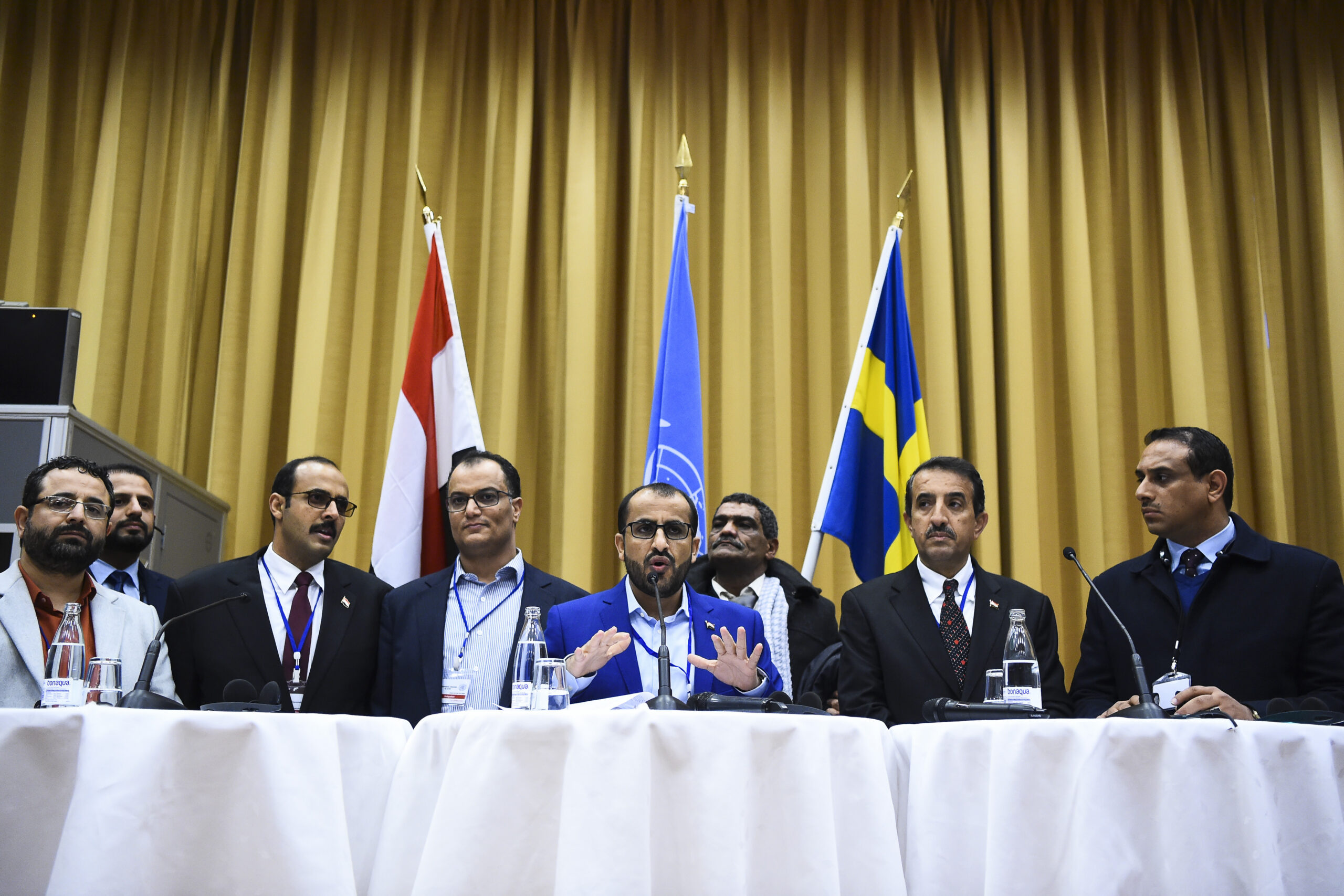 Rebel negotiator Mohammed Abdelsalam (C) holds a press conference together with members of the delegation following the peace consultations taking place at Johannesberg Castle in Rimbo, north of Stockholm, Sweden, on December 13, 2018. - Yemen's government and rebels have agreed to a ceasefire in flashpoint Hodeida, where the United Nations will now play a central role, the UN chief said. (Photo by Jonathan NACKSTRAND / AFP) (Photo credit should read JONATHAN NACKSTRAND/AFP via Getty Images)