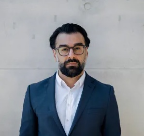 Ali Fathollah-Nejad photo