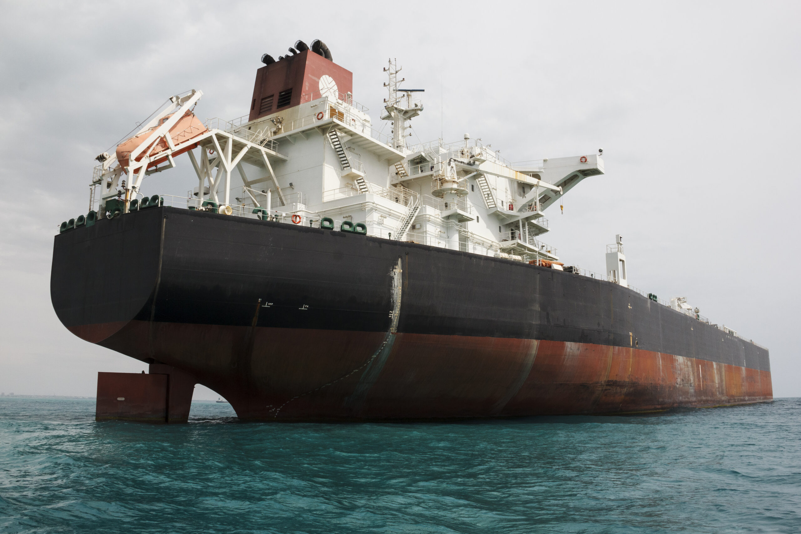 US Seizes Tankers in Shadow Fleet to Combat Illicit Oil Trade